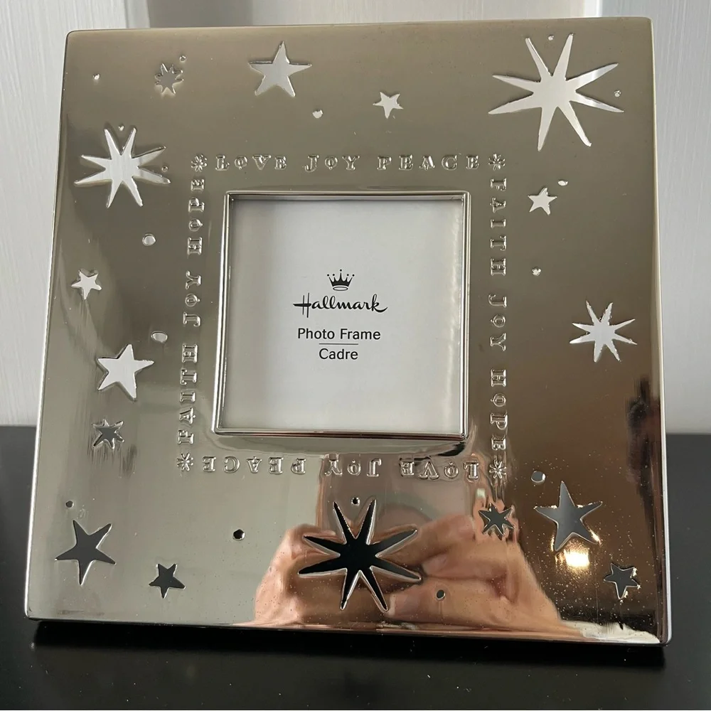 Hallmark Christmas Metal Frame - Picture 1 of 2